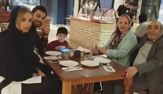 تصاویری از خانواده زنده‌یاد ایرج در مراسم تشییع/ویدیو 
