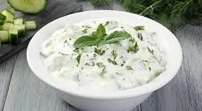 طرز تهیه بورانی کدو سبز با ماست
