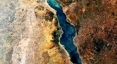 اقیانوسی جدید شکل میگیرد؛آفریقا سریع تر از آنچه تصور می شد در حال شکافته شدن!