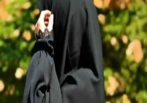 رونمایی خواننده مشهور خارجی از خالکوبی جدیدش به زبان فارسی + فیلم