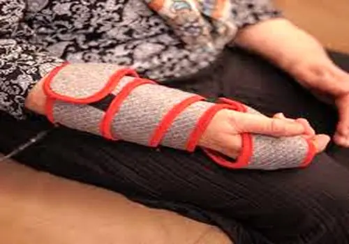 بیماری‌ میوپاتی عضلانی چیست؟
