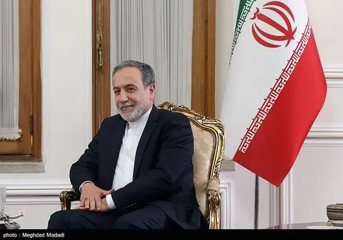 واکنش دیدنی سفارت ایران در کنیا به عقب نشینی مجدد ترامپ + فیلم
