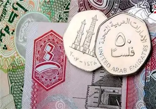 حرکت انسانی کاپیتان؛ دستنوشته و اهدای پیراهن امید عالیشاه به دانش‌آموز مینابی + ویدئو