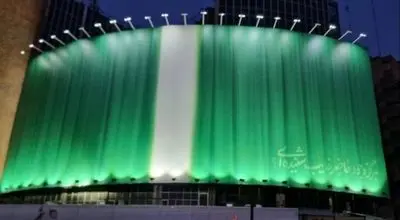 دیوارنگاره خبرساز میدان ولیعصر رونمایی شد
