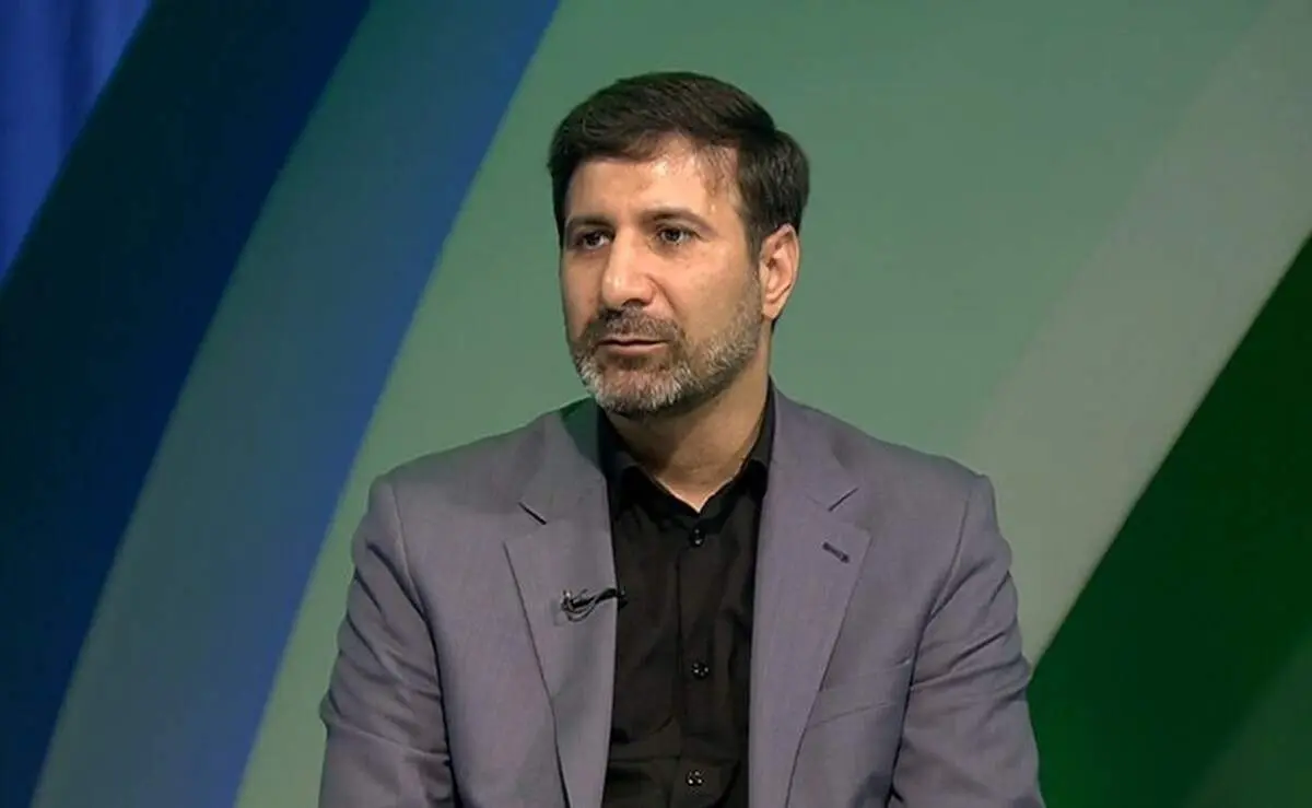  طبق قانون اساسی، مجلس خبرگان وظیفه انتخاب رهبری را بر عهده دارد