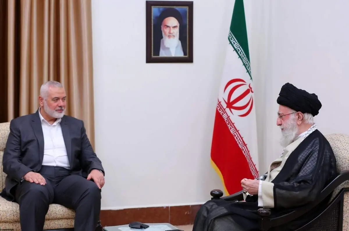 رهبر انقلاب: جمهوری اسلامی در موضوع حمایت از فلسطین  هیچ تردیدی به خود راه نخواهد داد