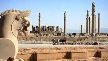  در تخت جمشید چه خبر است؟ ؛ حریم تخت جمشید شکسته می‌شود؟+ فیلم