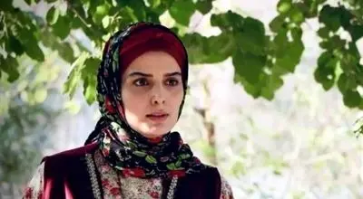 استایل خاص غزاله اکرمی، بازیگر نقش «سوجان» در اکران سینمایی