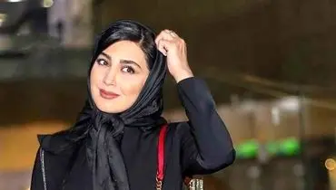 استایل راحت و ورزشی مریم معصومی در یک کافه