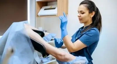 تنگی واژن با آر اف؛ مزایا و عوارض آن