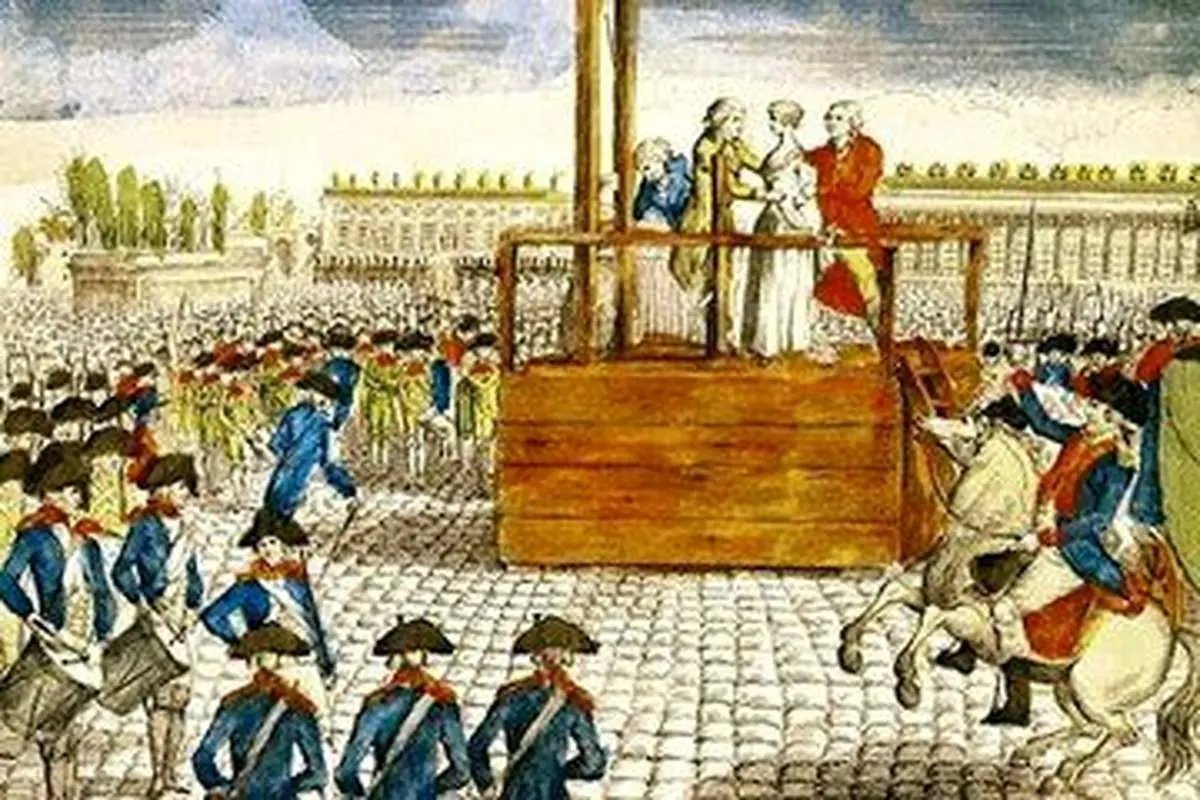 تصویری از کفش آخرین ملکه فرانسه درزمان اعدامش