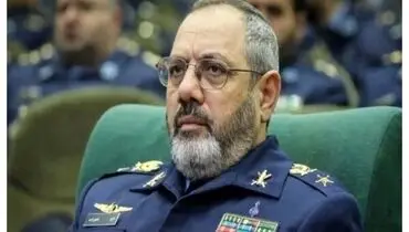 وزیر دفاع: ارتش در مواقع لزوم می‌تواند آسمان را به تسخیر خود درآورد
