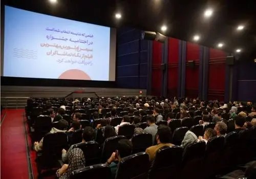 دختربچه‌ای که توجهات را در جشنواره فجر به خود جلب کرد