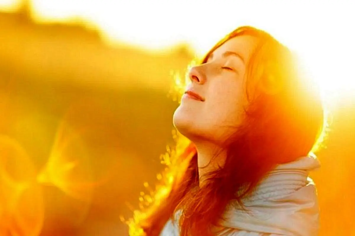 فواید بینظیر نور خورشید برای بدن