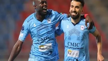 رنی بوبو: رویایم بازی برای پرسپولیس یا استقلال است

