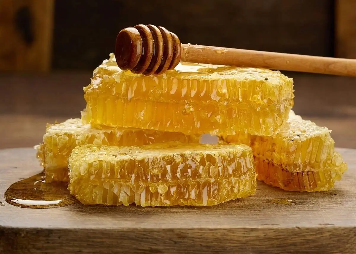 چگونه عسل سالم را از عسل تقلبی تشخیص دهیم؟