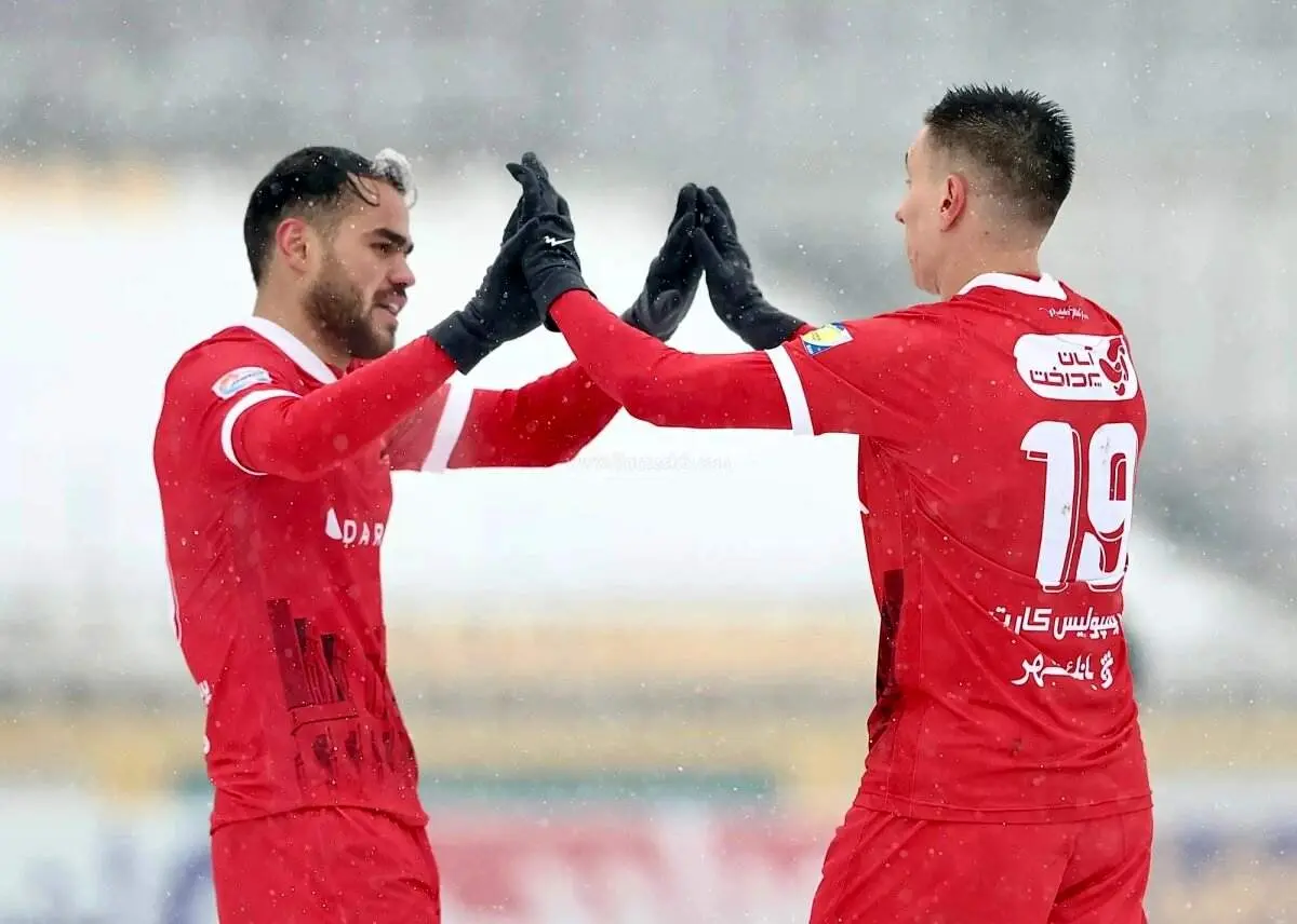 مخالف  رسمی پرسپولیس با جدایی دو ستاره خارجی 