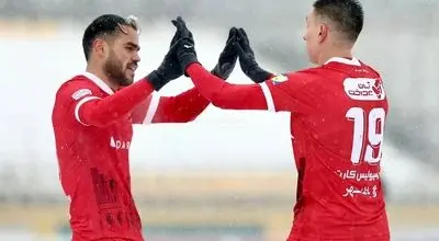 مخالف  رسمی پرسپولیس با جدایی دو ستاره خارجی 
