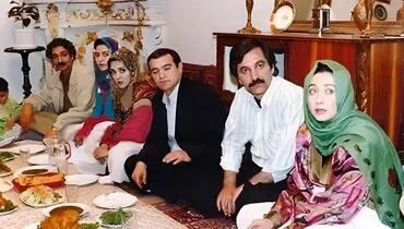 نوستالژی سینما: عکس‌هایی صمیمی از پشت صحنه سریال پدرسالار!