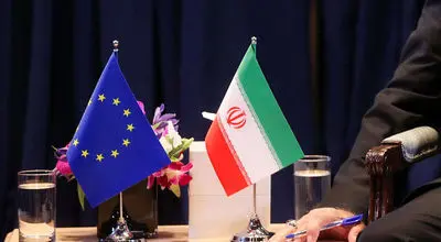 تماس تلفنی وزیر خارجه با تروئیکای اروپایی در روز جمعه