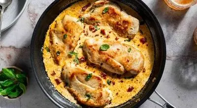 تهیه سینه مرغ با سس عسل و سویا ؛ به این دستور پخت سینه مرغ معتاد میشوید!