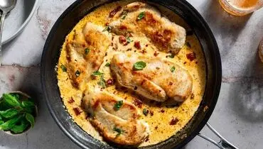 تهیه سینه مرغ با سس عسل و سویا ؛ به این دستور پخت سینه مرغ معتاد می‌شوید!
