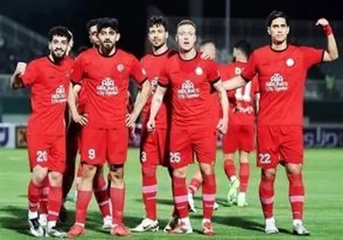 رونمایی از پیراهن قهرمانی تراکتور در اهواز