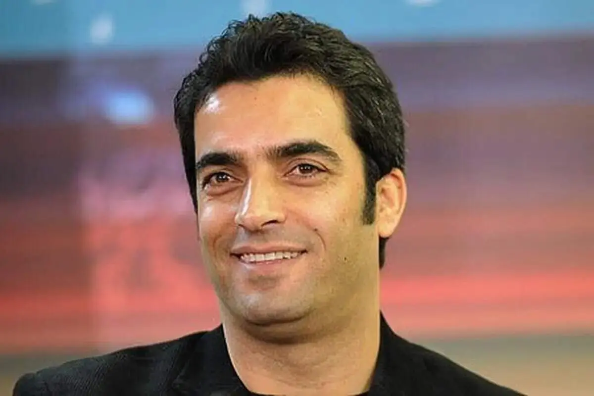 اعتراف منوچهر هادی درباره مسیر سخت رسیدن به بازیگری + فیلم