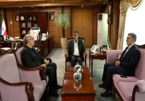 خبر وزیر بهداشت از آخرین وضعیت مجروحان حادثه تروریستی زاهدان