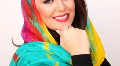 لاله اسکندری و روایت تهران روی کاشی‌های شکسته
