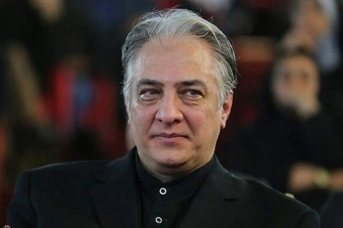 زیباییِ هنر و خانواده: تصویر جدید از ایرج نوذری و دخترانش!