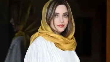 عکس جنجالی بهنوش طباطبایی در یک نمایش