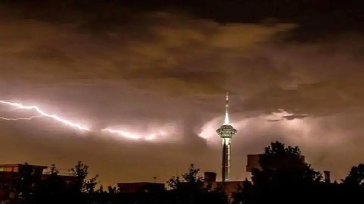 پیش بینی وقوع تندر و آذرخش در تهران