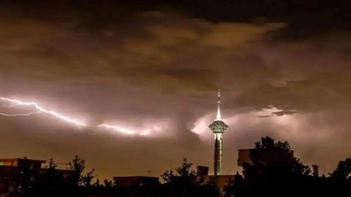 پیش بینی وقوع تندر و آذرخش در تهران