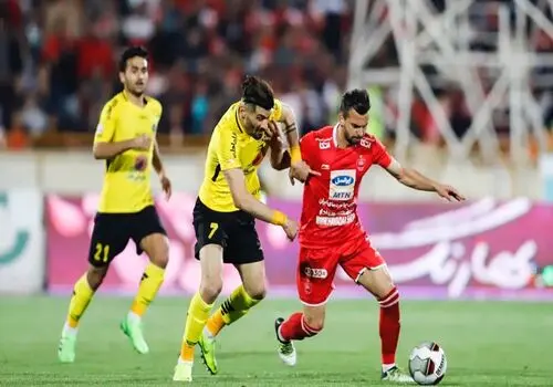 عصبانیت شدید سپاهانی‌ها از مجری پرسپولیسی‌+ عکس