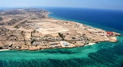 فاجعه خاموش در خلیج فارس؛  توسعه گردشگری بی‌ضابطه، بلای جان مرجان‌ها و سواحل
