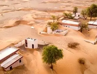 روستای ارواح در امارات که شن ها آن را بلعیدند + تصاویر