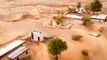 روستای ارواح در امارات که شن ها آن را بلعیدند + تصاویر
