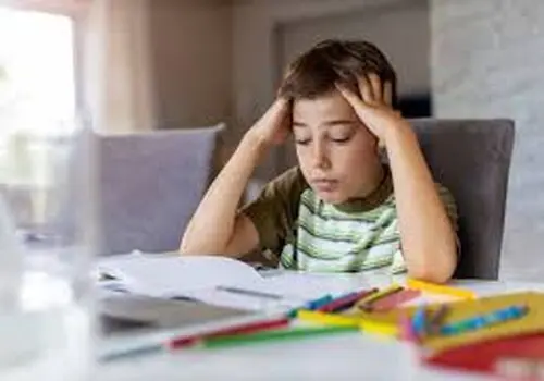 204 کودک در حملات دشمن شهید شدند