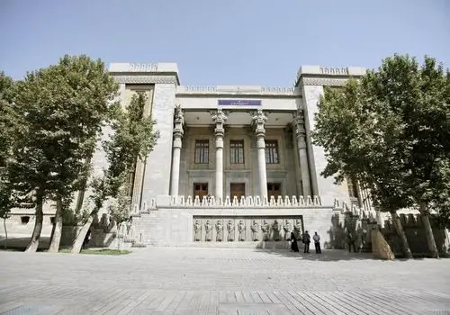  کاردار فرانسه به وزارت خارجه ایران احضار شد
