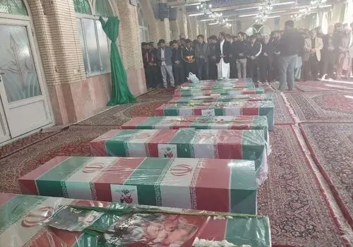 حضور و غیاب تلخ در کلاس دانش آموزی که در حادثه کرمان شهید شد+ فیلم