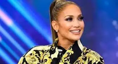 اشک‌های جنیفر لوپز در مراسم «زنان در سرگرمی»؛ ستاره لاتین از سال‌های سخت و کلیشه‌ها گفت
