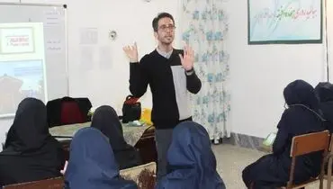ممنوعیت حضور معلم مرد در مدارس دخترانه!