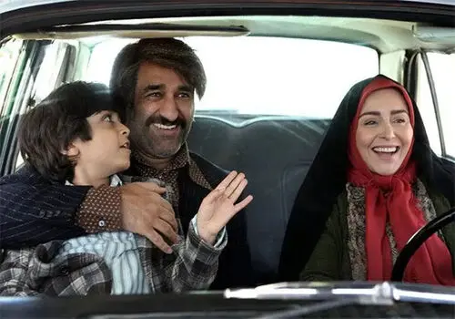  ژاله صامتی، بازیگر سریال زیرخاکی، با استایل اسپرت در ۵۴ سالگی دلبری کرد!
