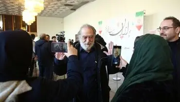 حضور خبرساز هنرمندان در تالار وحدت برای مشارکت در انتخابات