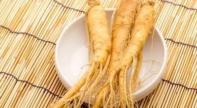 تفاوت جینسینگ قرمز و سفید در چیست ؟