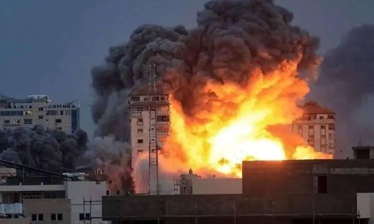 اولین تصاویر از حمله به محدوده بازار تهران + ویدئو 