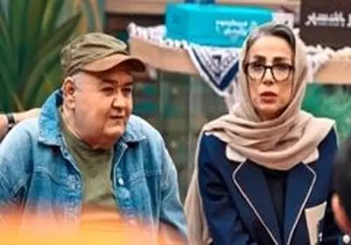 عکس جدید اکبر عبدی و همسرش با یک ژست عاشقانه
