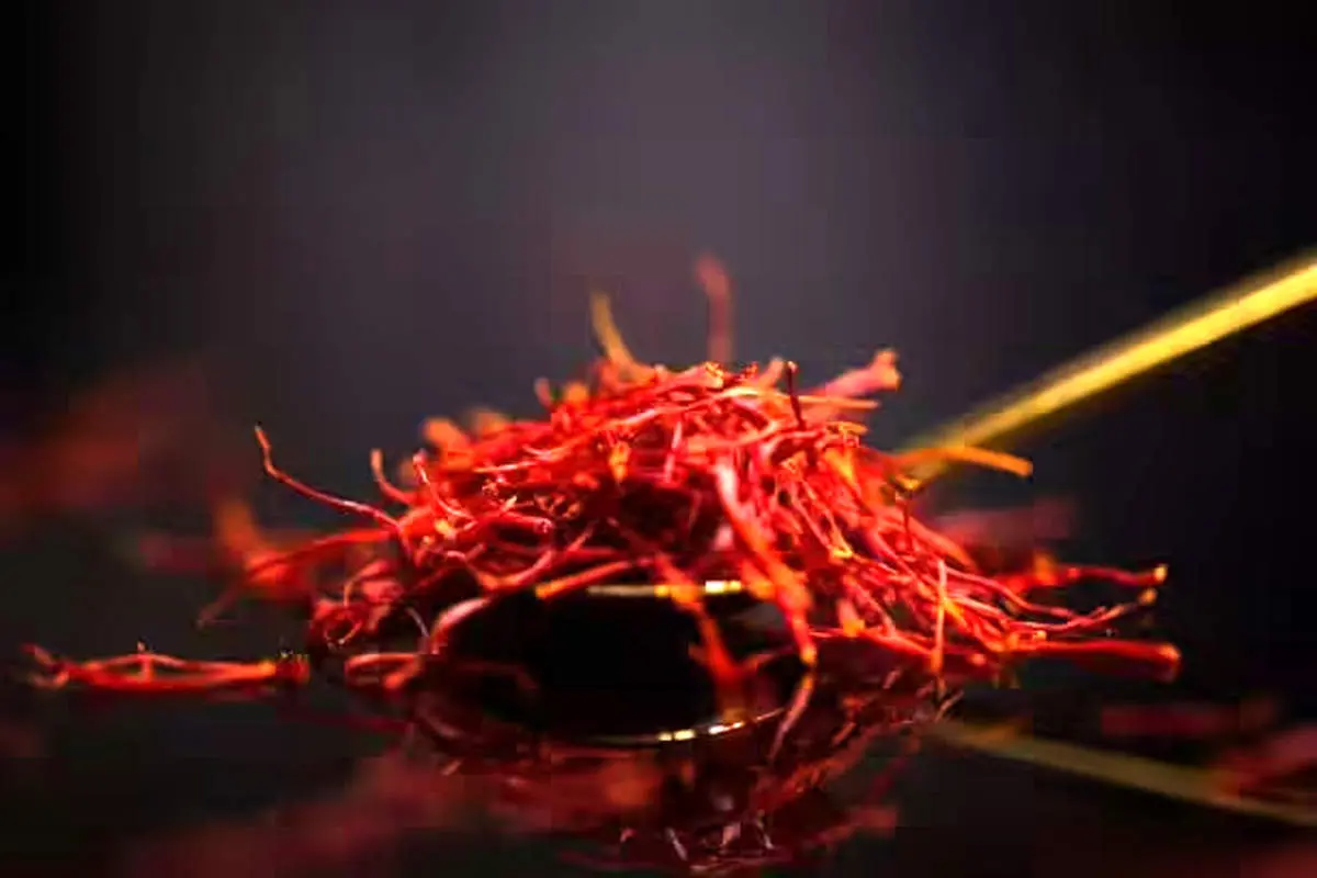 با زعفران، پوستت را به دوران طلایی برگردان!