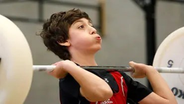 آیا تمرینات شدید ورزشی مانع رشد قد کودکان می‌شود؟